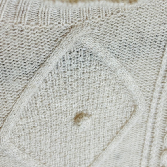 AQUA Cashmere Beige 100% cashmere Cozy Sweater SZ XS - Picture 9 of 9
